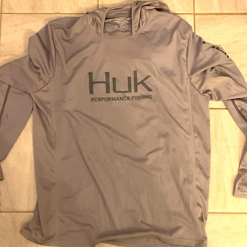 Huk Fishing Shirt w/ Hood
